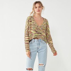 UO Slouchy Chenille High/Low V-Neck Sweater